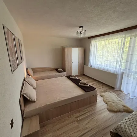 белият камък - * Zlatograd