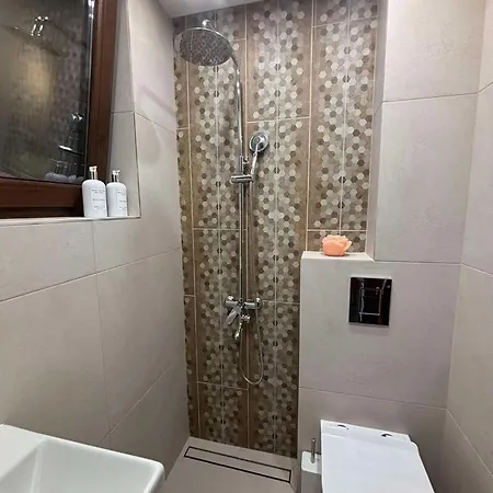 Villa белият камък - *