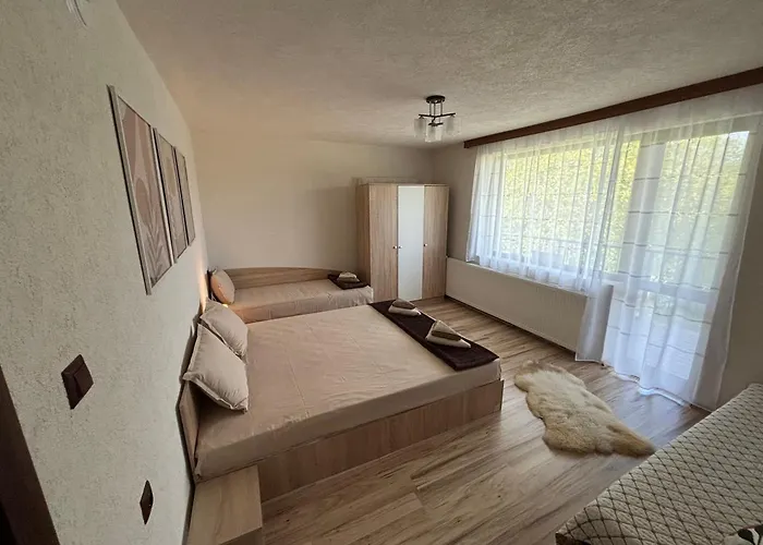 белият камък - * זלאטוגרד