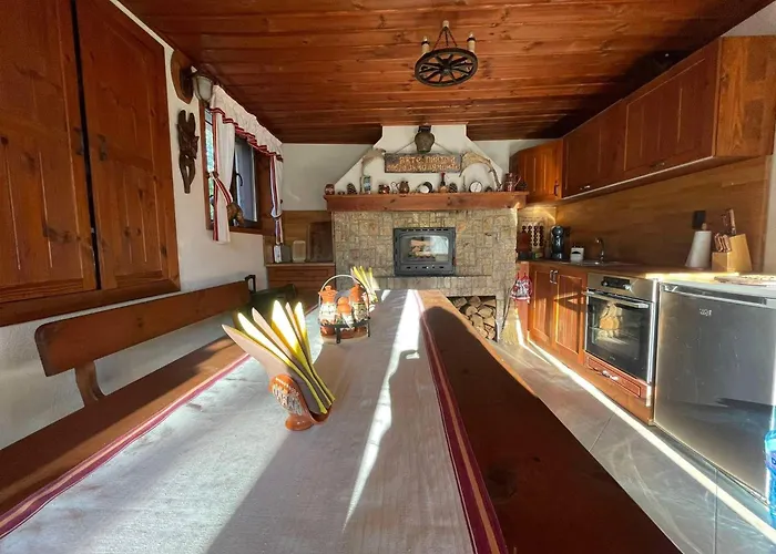 וילה белият камък - *