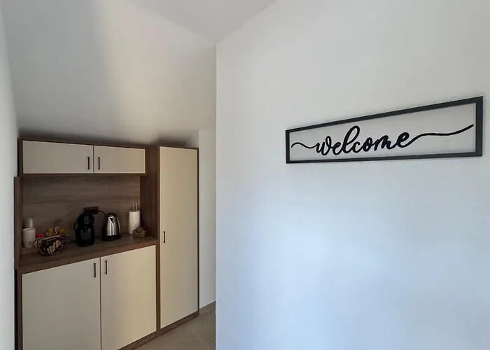 белият камък - וילה זלאטוגרד